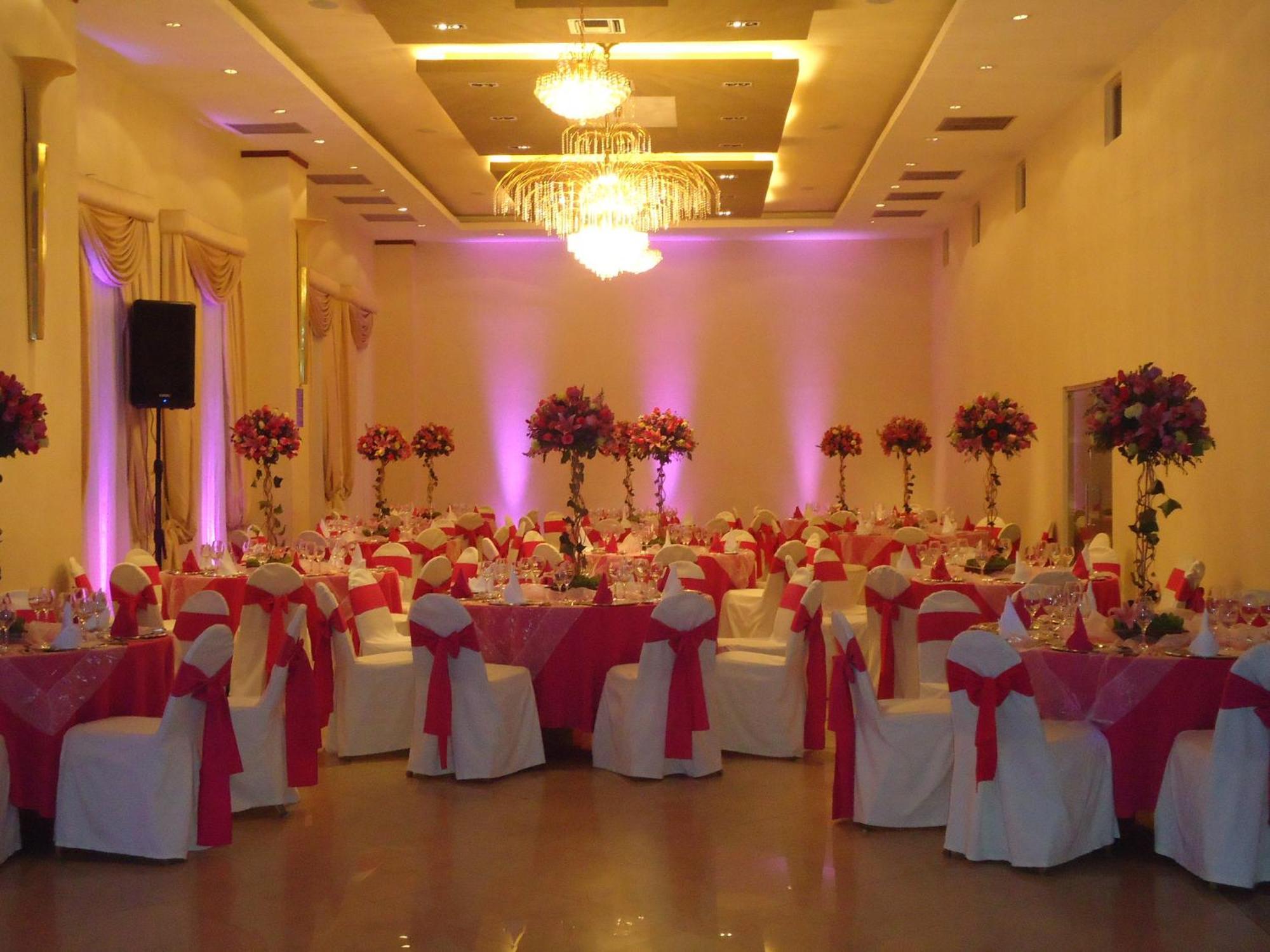 Hotel Emperador Ambato Luaran gambar
