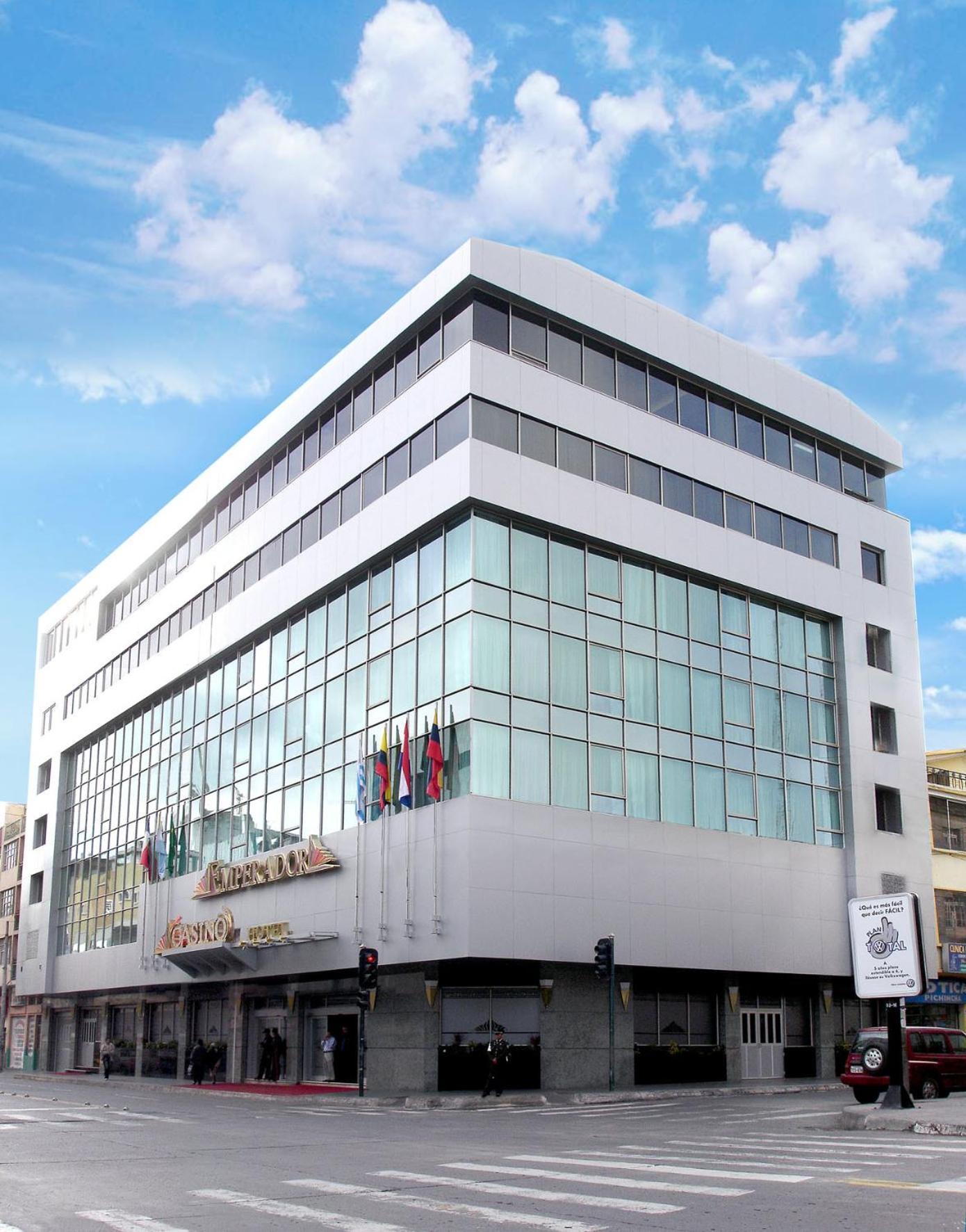 Hotel Emperador Ambato Luaran gambar