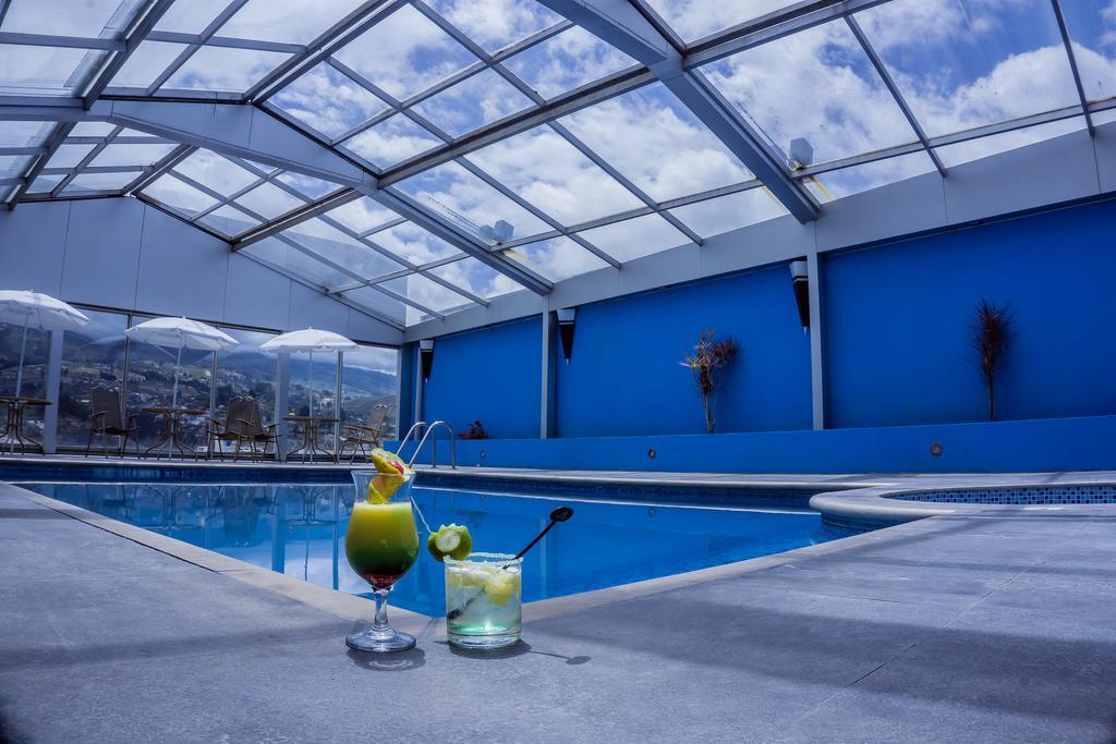 Hotel Emperador Ambato Luaran gambar