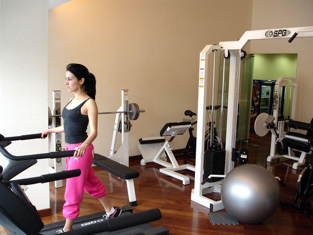 Hotel Emperador Ambato Luaran gambar